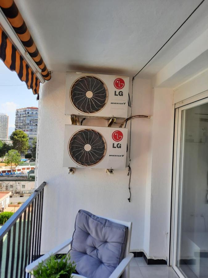 Happy Loix Apartamento Wifi Aa Benidorm Eksteriør billede