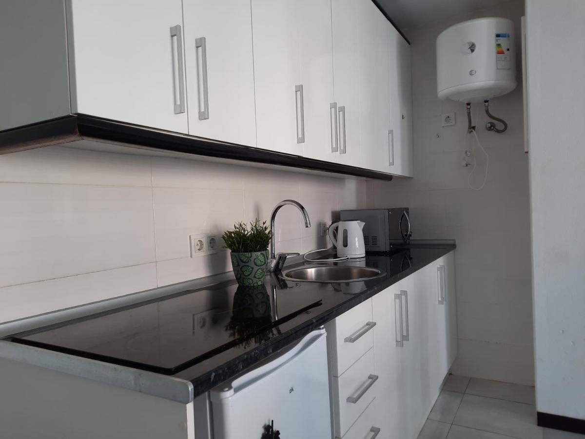 Happy Loix Apartamento Wifi Aa Benidorm Eksteriør billede