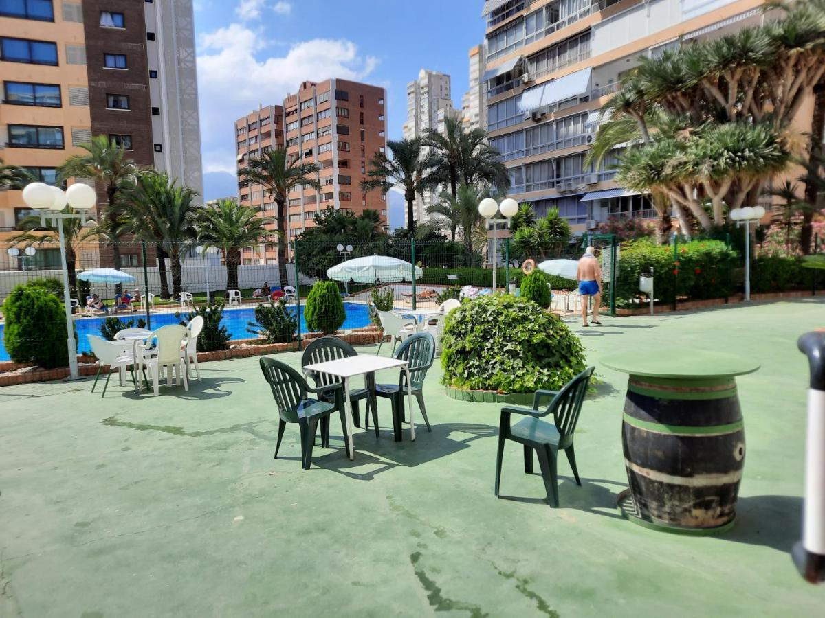 Happy Loix Apartamento Wifi Aa Benidorm Eksteriør billede
