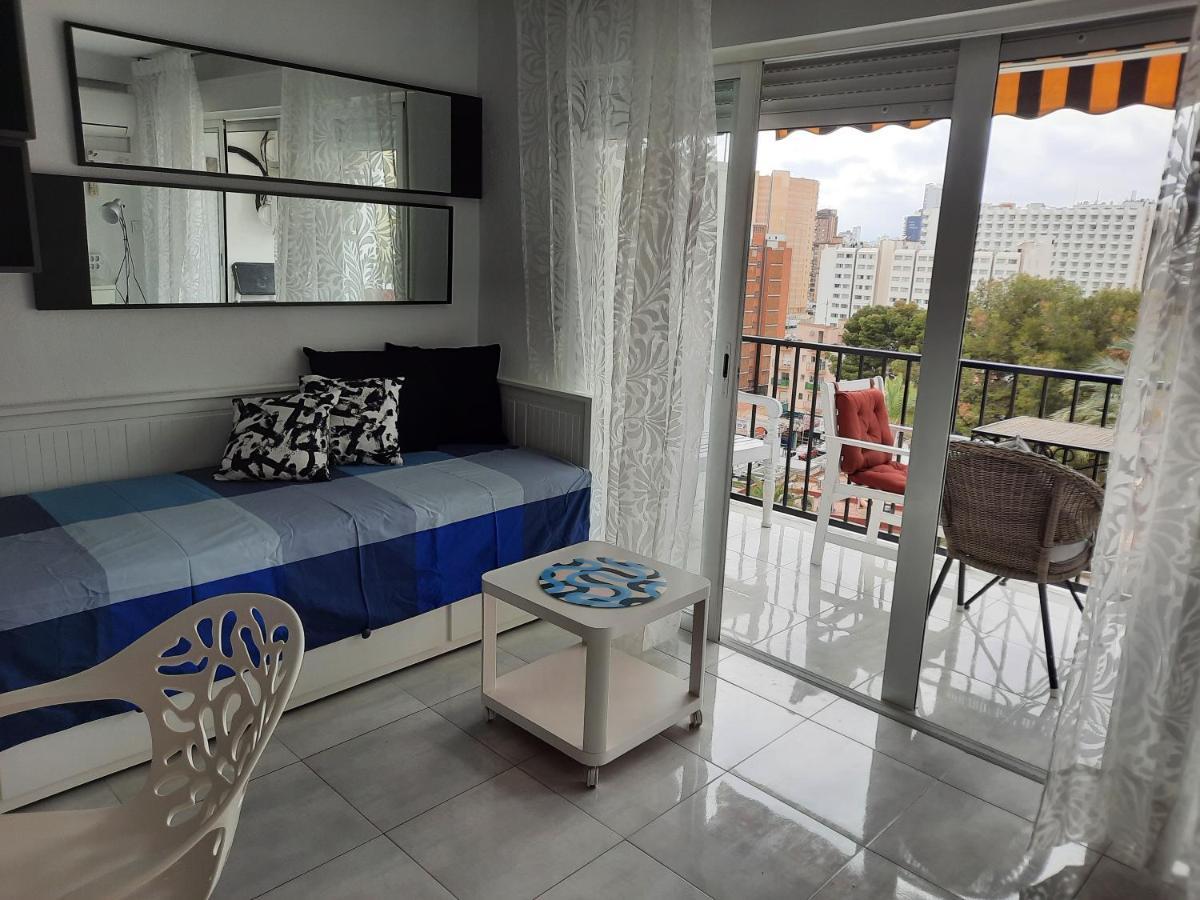 Happy Loix Apartamento Wifi Aa Benidorm Eksteriør billede