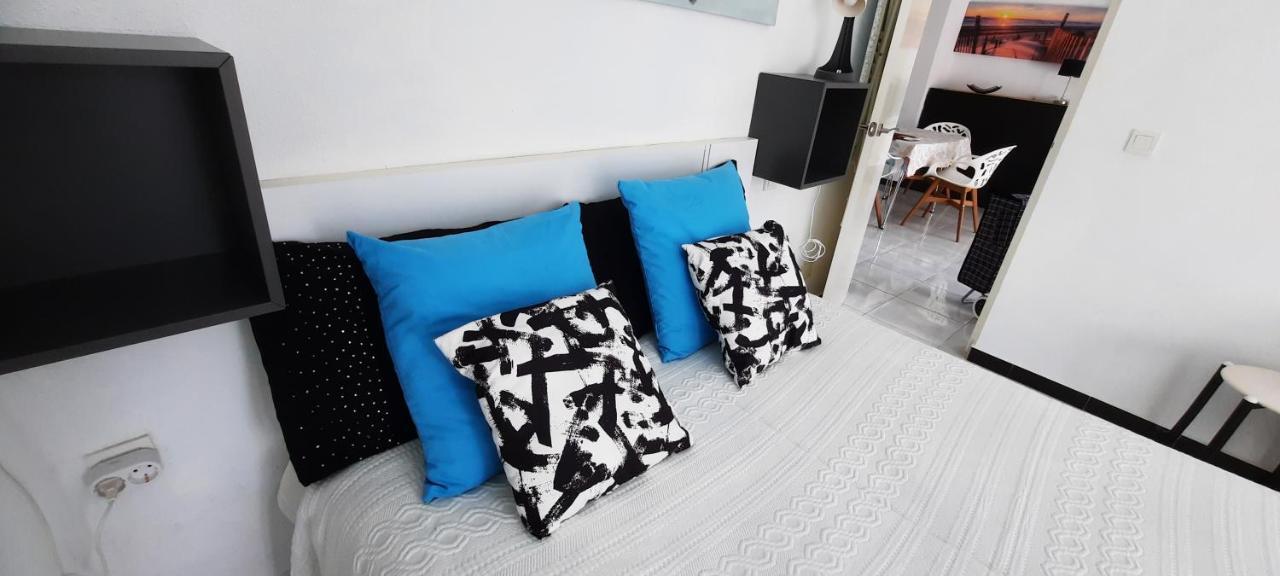 Happy Loix Apartamento Wifi Aa Benidorm Eksteriør billede