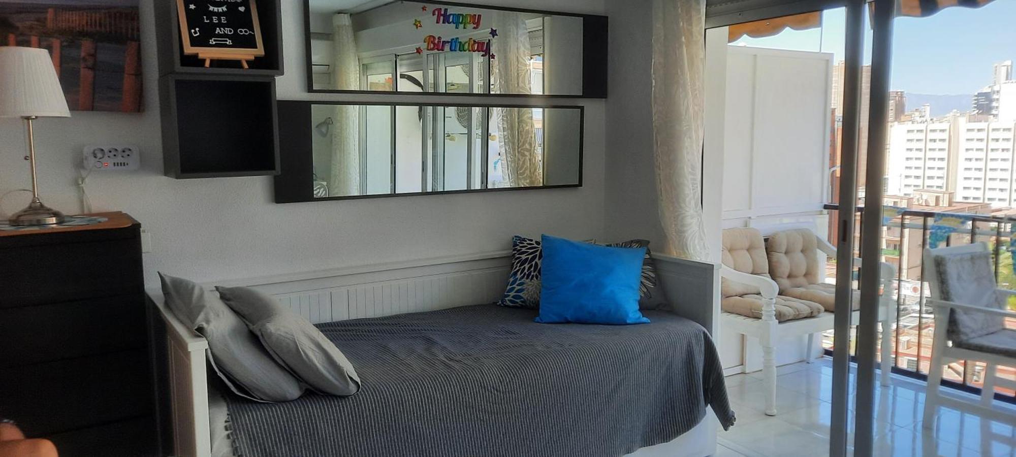Happy Loix Apartamento Wifi Aa Benidorm Eksteriør billede