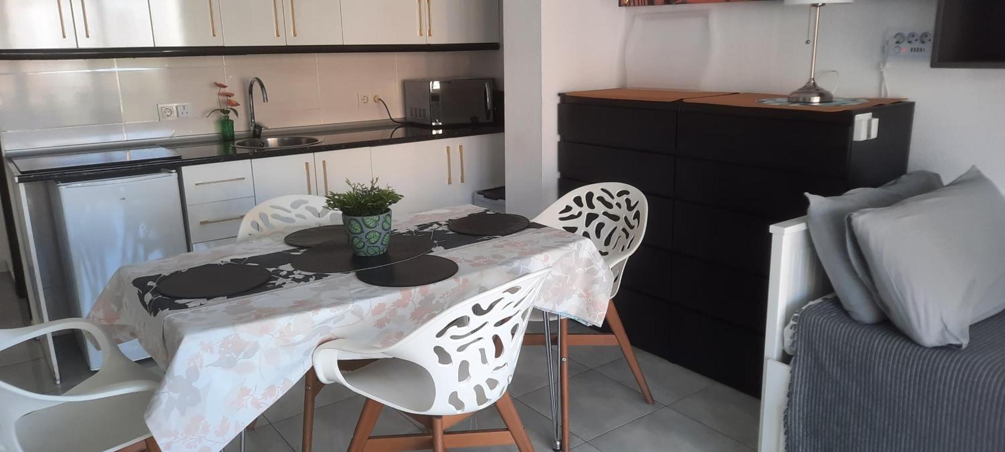 Happy Loix Apartamento Wifi Aa Benidorm Eksteriør billede