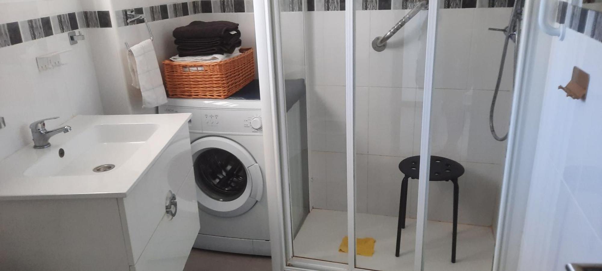 Happy Loix Apartamento Wifi Aa Benidorm Eksteriør billede