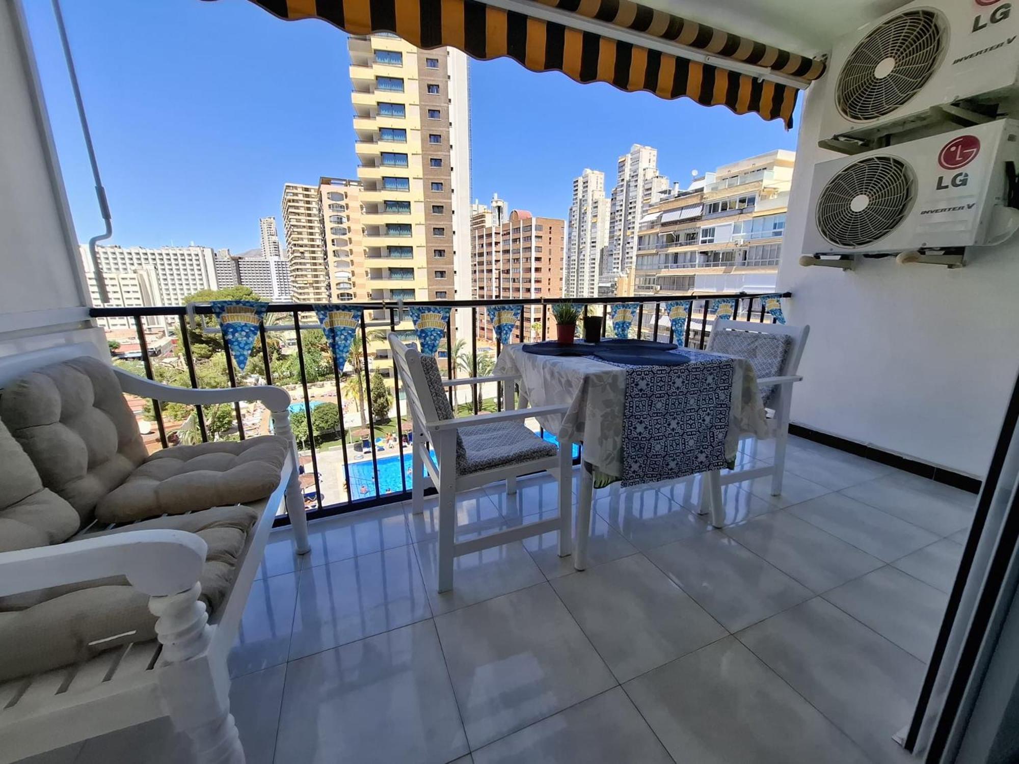Happy Loix Apartamento Wifi Aa Benidorm Eksteriør billede